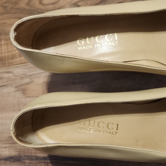 Gucci Horsebit Heels - Picture 4 of 9